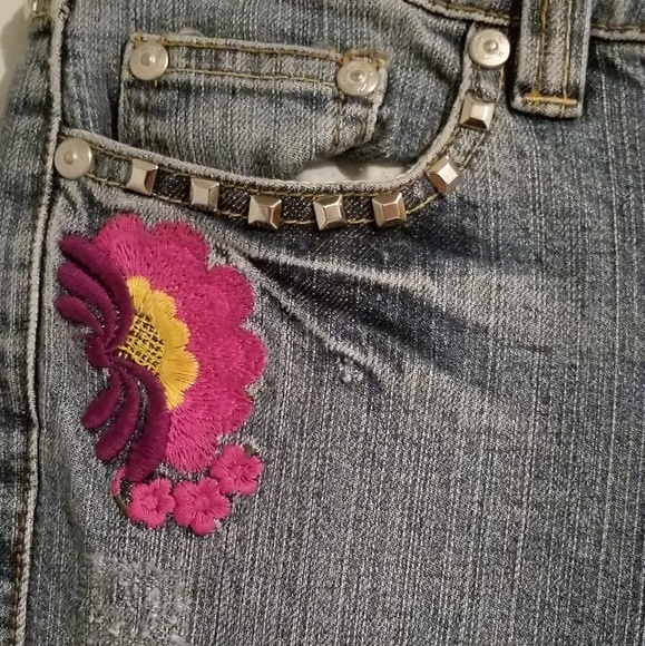 Request Embroidered Studded Jeans Size 26 - Picture 7 of 8